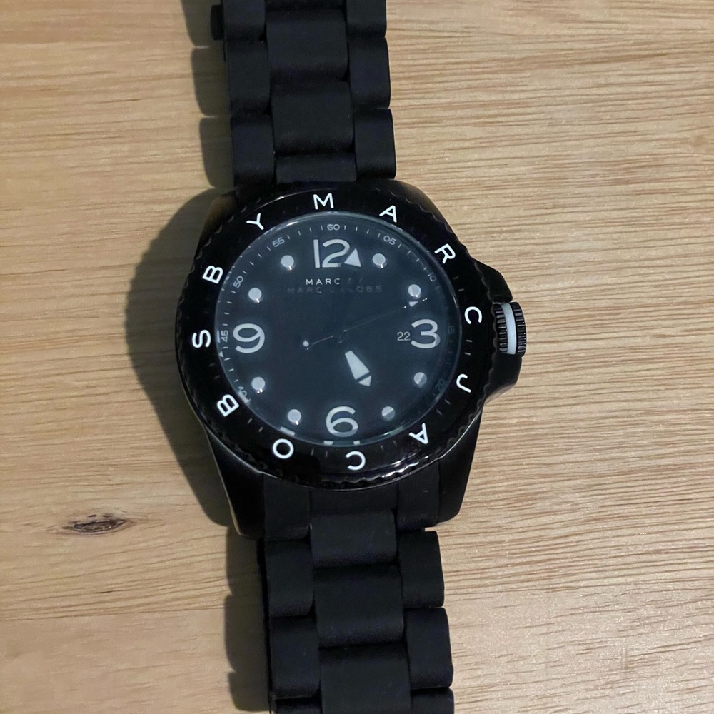 Marc Jacobs Black Timepiece with White Accents. Needs battery.